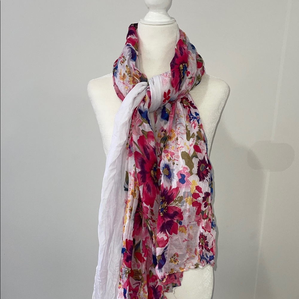 Floral Women's Scarf - Pink and White